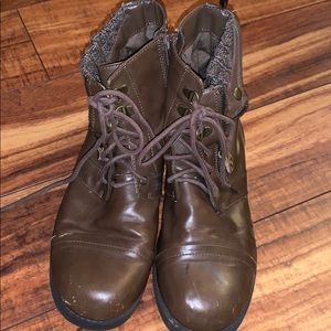 Brown boots